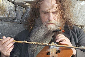 Ο Ψαραντώνης στο Θέατρο Βράχων