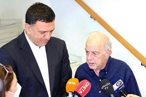 Mε τον υπουργό Τουρισμού Βασίλη Κικίλια ο δήμαρχος Ηρακλείου Βασίλης Λαμπρινός