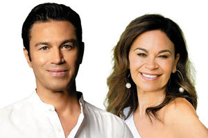 MΑΡΙΟΣ ΦΡΑΓΚΟΥΛΗΣ ΚΑΙ DEBORAH MYERS