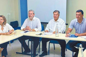 Η συνάντηση που είχαν με τον Υπουργό Τουρισμού, Βασίλη Κικίλια οι ξενοδόχοι στο Ρέθυμνο