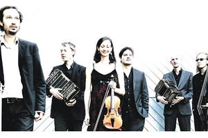 Η διεθνούς φήμης ορχήστρα Sexteto Cristal