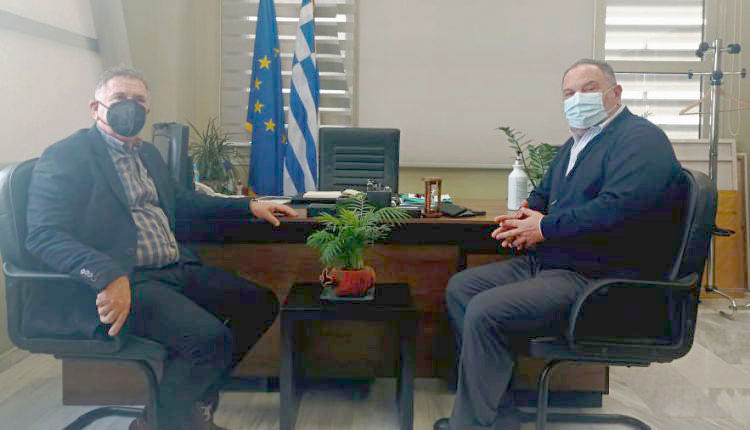 O Δήμαρχος κ. Μ.Φραγκάκης και ο πρόεδρος της ΠΕΔ κ. Γ.Κουράκης