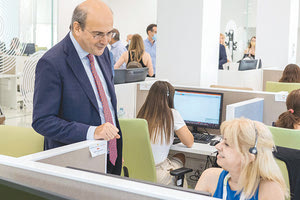 Χατζηδάκις για το 1555