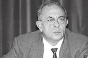 το ιστορικό στέλεχος του ΠΑΣΟΚ Δημήτρης Σκαμνάκης