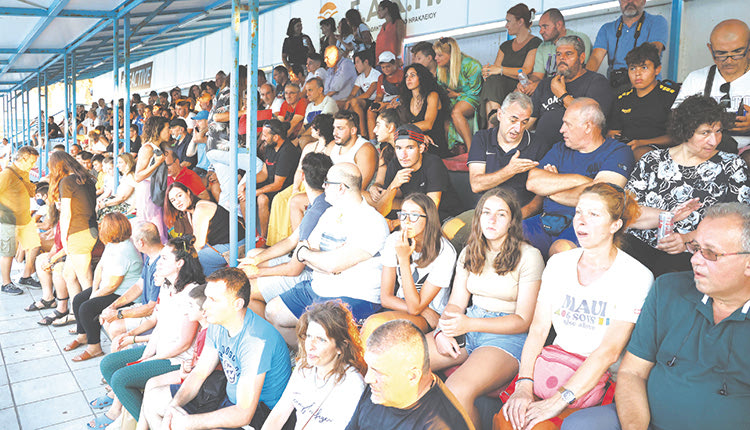 Γέμισε το κολυμβητήριο στο τουρνουά για τον Σαμαρτζίδη