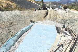 Σε εξέλιξη βρίσκονται τα μεγάλα αποστραγγιστικά έργα στον άξονα της Μεσσαράς