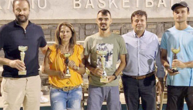 Ο αντιπεριφερειάρχης Ηρακλείου κ. Συριγωνάκης στις βραβεύσεις