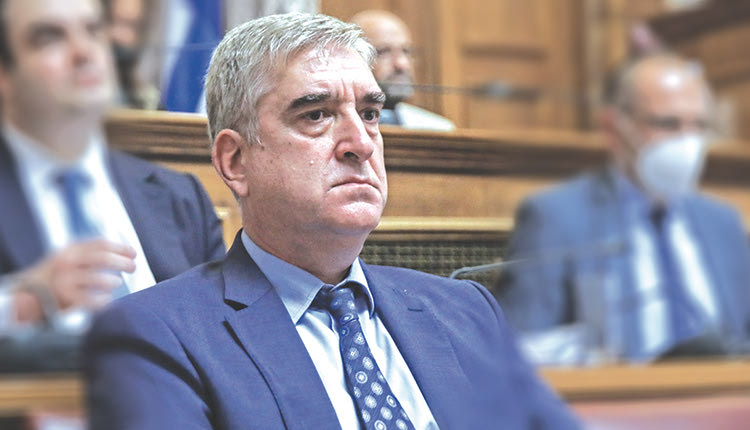 Ο διοικητής της Εθνικής Υπηρεσίας Πληροφοριών, Παναγιώτης Κοντολέων, υπέβαλε την παραίτησή του
