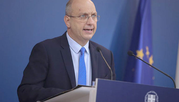 Ο κ. Οικονόμου παρέπεμψε τον Ν. Ανδρουλάκη στα θεσμικά όργανα προκειμένου να ενημερωθεί για τις παρακολουθήσεις