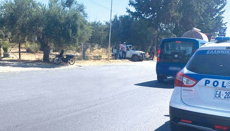 Η σύγκρουση των δύο οχημάτων ήταν σφοδρή (φωτο antilalos.press)