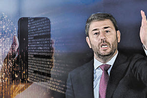 Σε σκληρούς τόνους επιτίθεται στον πρωθυπουργό ο Ν. Ανδρουλάκης