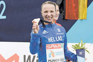 Μοναδικό το επίτευγμα της Ντρισμπιώτη που πήρε δύο χρυσά στο Ευρωπαϊκό