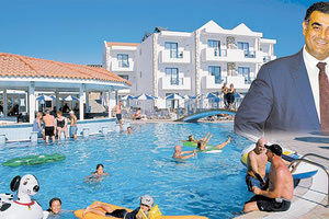 ο Δημήτρης Κουμπαράκης