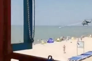 Η ακτογραμμή της Κριμαίας αποτελεί αγαπημένο καλοκαιρινό προορισμό των Ρώσων τουριστών εδώ και δεκαετίες.