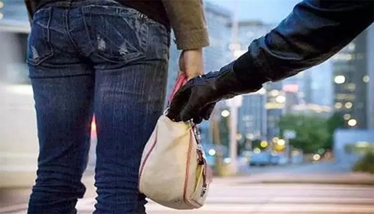 τσαντακιας: Η σύλληψη έγινε στη λ. 62 Μαρτύρων