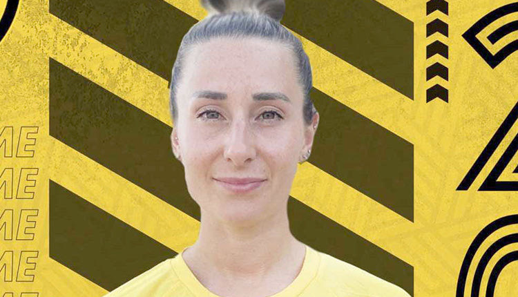 Η Τζούλια Μολίν