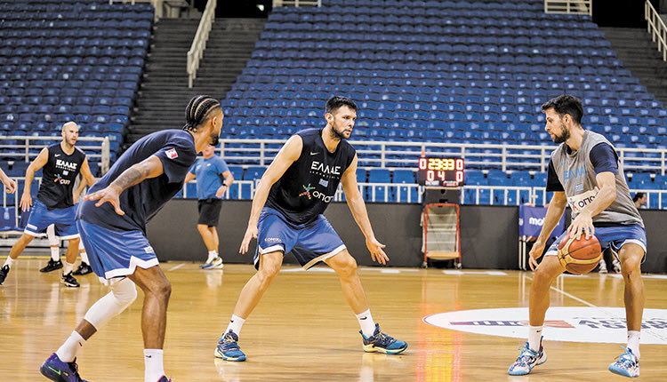 Έτοιμοι για τη νίκη δηλώνουν σήμερα οι διεθνείς