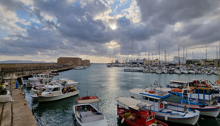 ηρακλειο λιμανι