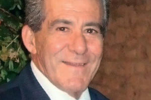 Ο Δημήτρης Γιαννουλάκης