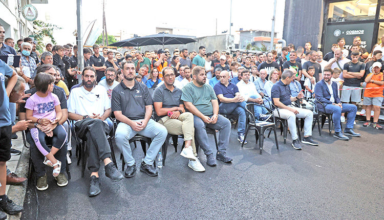 Οι παράγοντες της ΠΑΕ ΟΦΗ και οι επίσημοι προσκεκλημένοι στην εκδήλωση