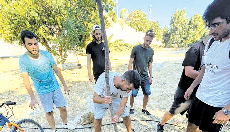 Όταν νέοι άνθρωποι οργανώνουν δράσεις για το περιβάλλον, τότε το μέλλον προδιαγράφεται λαμπρό!