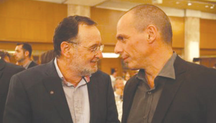Ο Λαφαζάνης χθες δήλωσε ότι παρακολουθούντα επί ΣΥΡΙΖΑ, ο Βαρουφάκης το… διέψευσε μεν, αλλά κάρφωσε τον Ρουμπάτη ότι τον… άκουγε!