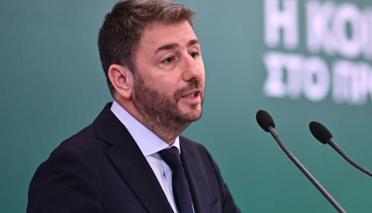 Ανδρουλάκης: «Βουτηγμένος στην αλαζονεία ο πρωθυπουργός»