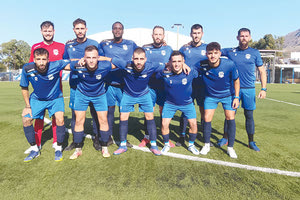 Ο Πόρος όπως παρατάχθηκε στο φιλικό με τον Απόλλωνα