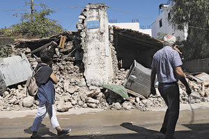 Εικόνες εγκατάλειψης και θλίψης στο Αρκαλοχώρι