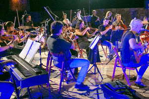 το μουσικό σύνολο Vamos