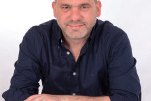 Ο Φραγκίσκος Λαμπρινός είναι δικηγόρος Παρ’ Αρείω Πάγω