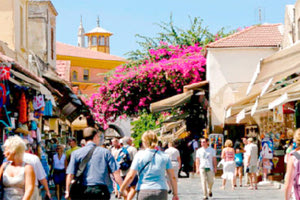 “Διακοπές” στα νησιά και την Κρήτη