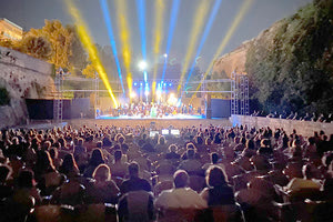 Το πρωτότυπο έργο «Οι  σπόροι της  Σμύρνης » του συνθέτη Νίκου Πλατύραχου