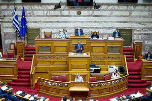 Μητσοτάκης στη Βουλή