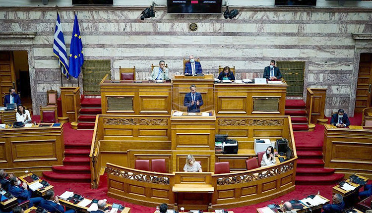 Μητσοτάκης στη Βουλή