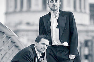 , ο Δημήτρης Καρύδης και o Πέτρος Μόσχος, το διεθνώς αναγνωρισμένο πιανιστικό ντούο, Piano Duo Antithesis