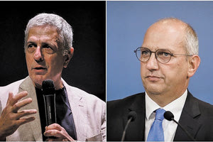 Μήνυση κατά του κυβερνητικού εκπροσώπου κατέθεσε ο Στέλιος Κούλογλου, για την ανάρτηση του Γιάννη Οικονόμου με την οποία τον κατηγορούσε για «αντεθνική στάση», όταν ο ευρωβουλευτής του ΣΥΡΙΖΑ ήταν σε εκδήλωση με τον ακτιβιστή Ιάσονα Αποστόπουλο που κατήγγειλε επαναπροωθήσεις προσφύγων από την Ελλάδα και δεν αντέδρασε.