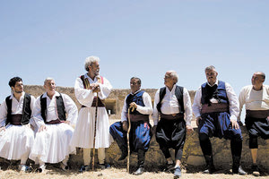 Οι «Δροσουλίτες» στο θέατρο «Ερωφίλη» για δύο παραστάσεις