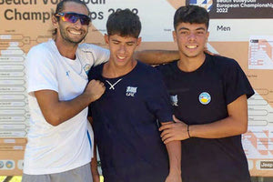 Ευχαριστημένοι οι Βένιος και Καρύκας από την εμφάνισή τους (στη φωτό με τον προπονητή κ. Μονιάκη