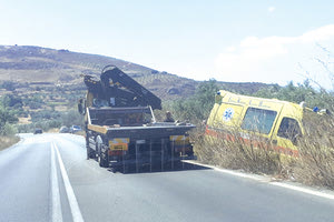 ΑΤΥΧΗΜΑ ΣΤΟΝ ΔΡΟΜΟ ΜΕΣΣΑΡΑ ΗΡΑΚΛΕΙΟ