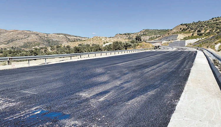 Μέχρι αύριο ολοκληρώνεται το έργο ανεξάρτητα από εγκρίσεις, δηλώνει ο εργολάβος