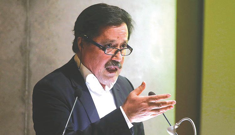 Σάββας Καλεντερίδης,