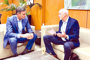 Ο πρώην πρωθυπουργός και πρόεδρος της Σοσιαλιστικής Διεθνούς, Γιώργος Α. Παπανδρέου, συναντήθηκε στη Μαδρίτη με τον πρωθυπουργό της Ισπανίας και πρόεδρο του PSOE, Πέδρο Σάντσεθ