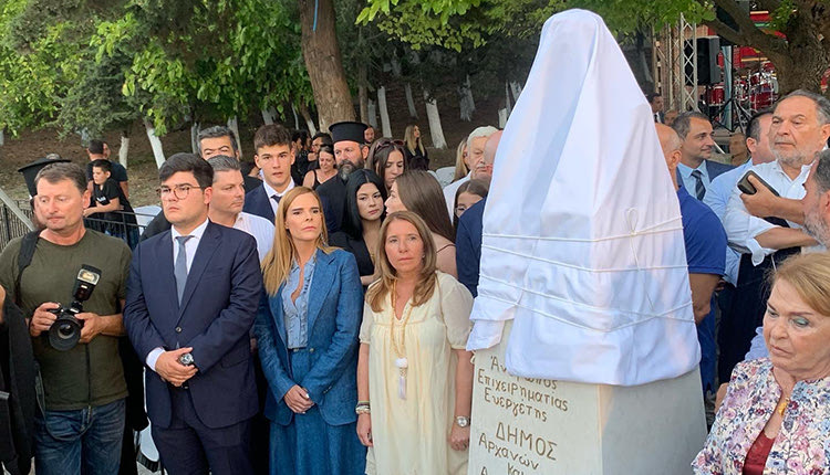Τα αποκαλυπτήρια της προτομής έγιναν το Σάββατο
