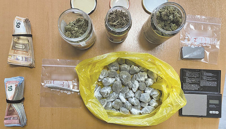 Τρία άτομα συνελήφθησαν για την υπόθεση