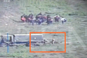 ώς σπρώχνουν τους πρόσφυγες