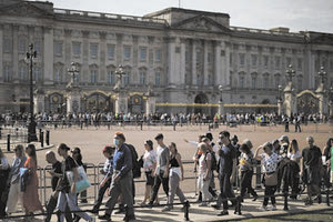 ΟΥΡΕΣ ΧΙΛΙΟΜΕΤΡΩΝ: Αντίστροφη μέτρηση για την κηδεία