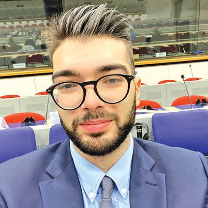 Ο Βασίλης Γαβαλάς