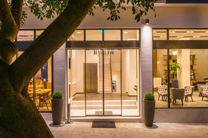 ΠΤΗΣΕΙΣ ΤΟΥΡΙΣΤΩΝ ΚΑΙ ΤΟ ΝΟΕΜΒΡΙΟ ΣΤΗΝ ΚΡΗΤΗ Ξενοδοχεία: Υψηλές πληρότητες για ακόμη ένα μήνα