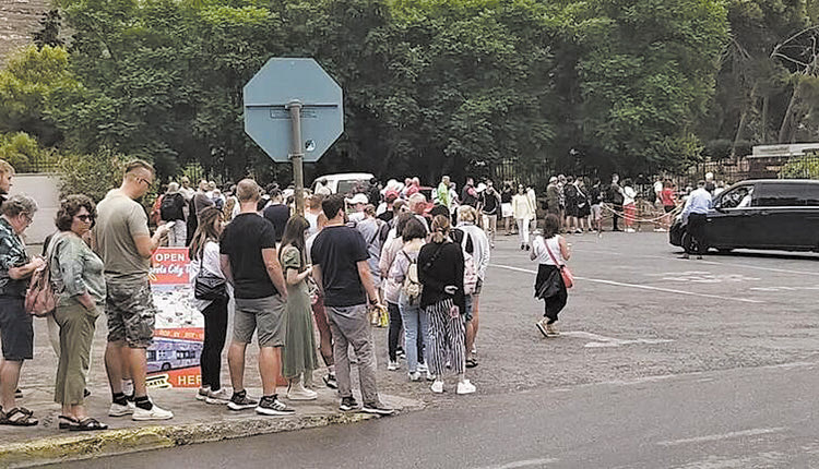 Πάει για ρεκόρ και φέτος η Κνωσός όπως όλα δείχνουν.